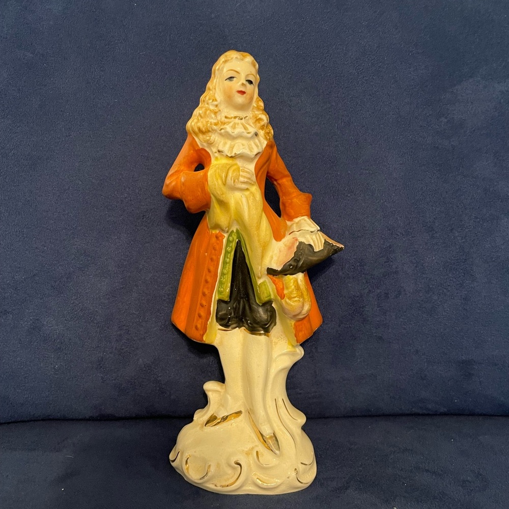 Vintage Victorian Colonial Porcelain Figurine Holding Hat  Tilso Japan